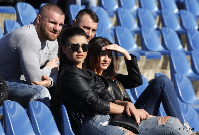 Kibice na sparingu z Grudziądzem (dużo zdjęć)