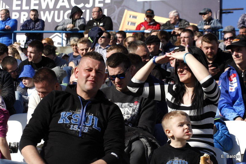 Kibice na sparingu z Grudziądzem (dużo zdjęć)