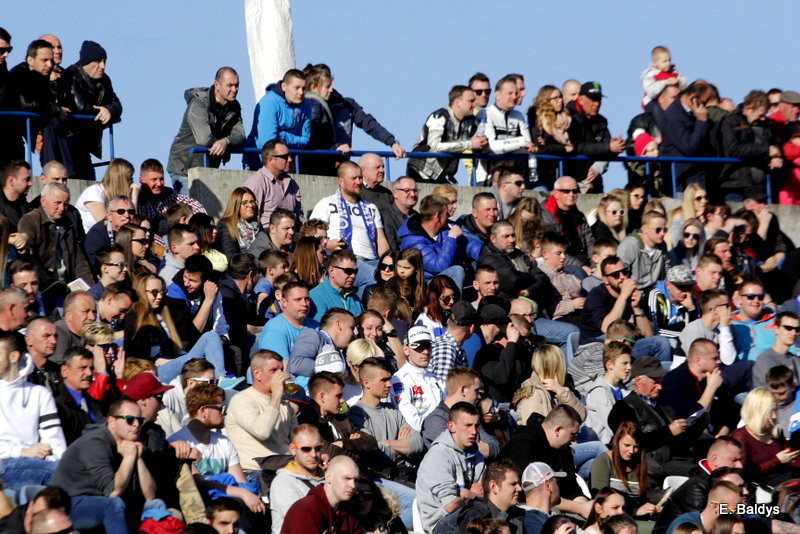Kibice na sparingu z Grudziądzem (dużo zdjęć)