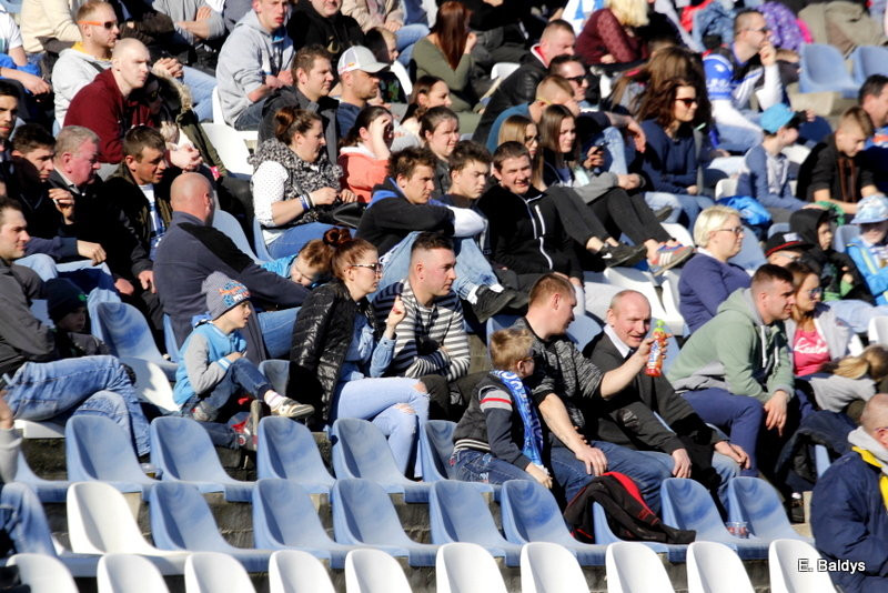 Kibice na sparingu z Grudziądzem (dużo zdjęć)