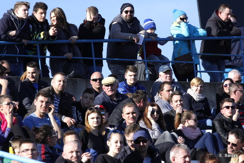 Kibice na sparingu z Grudziądzem (dużo zdjęć)