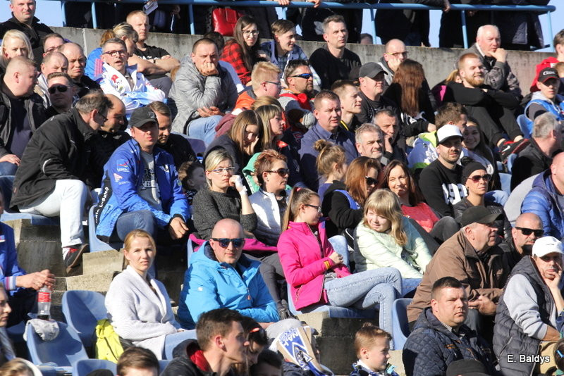 Kibice na sparingu z Grudziądzem (dużo zdjęć)