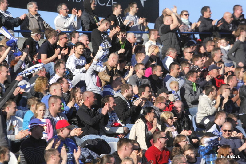 Kibice na sparingu z Grudziądzem (dużo zdjęć)