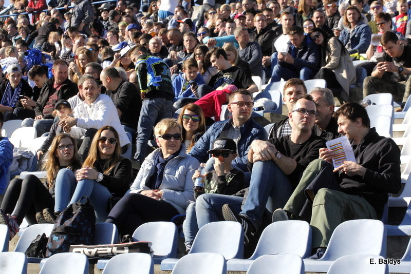 Kibice na sparingu z Grudziądzem (dużo zdjęć)