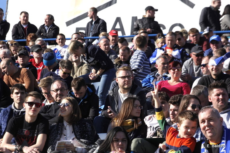 Kibice na sparingu z Grudziądzem (dużo zdjęć)