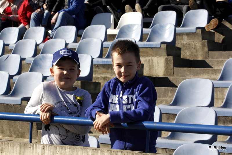 Kibice na sparingu z Grudziądzem (dużo zdjęć)
