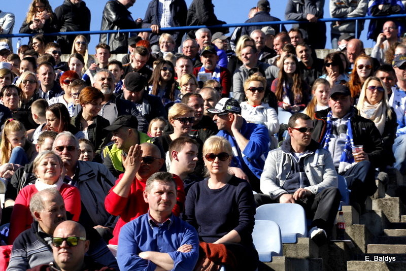 Kibice na sparingu z Grudziądzem (dużo zdjęć)