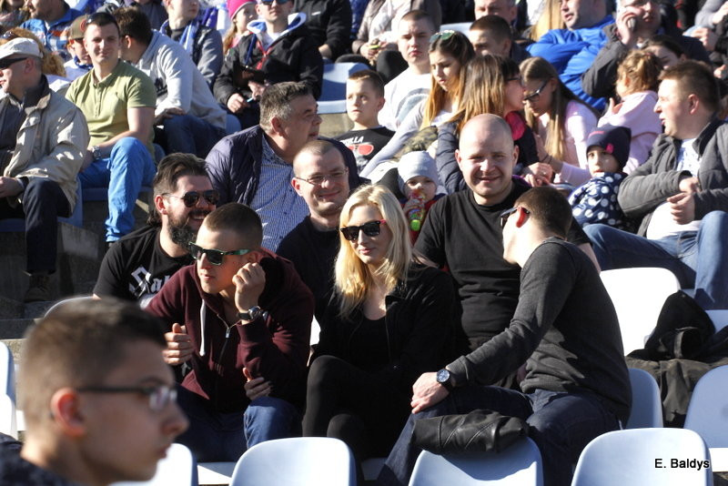 Kibice na sparingu z Grudziądzem (dużo zdjęć)