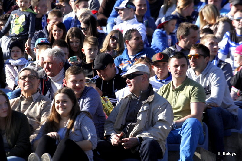 Kibice na sparingu z Grudziądzem (dużo zdjęć)