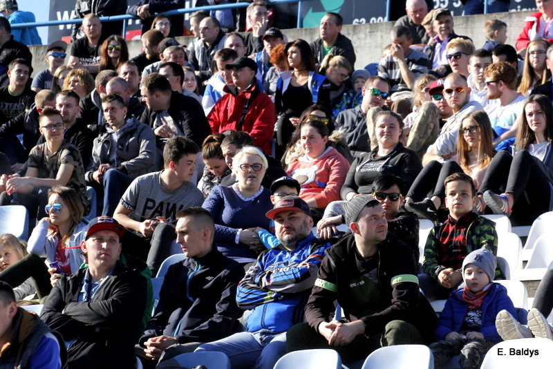 Kibice na sparingu z Grudziądzem (dużo zdjęć)