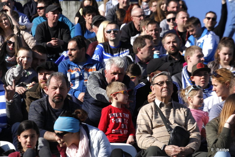 Kibice na sparingu z Grudziądzem (dużo zdjęć)