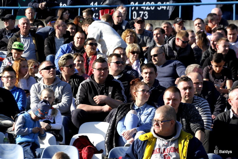 Kibice na sparingu z Grudziądzem (dużo zdjęć)