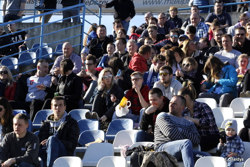 Kibice na sparingu z Grudziądzem (dużo zdjęć)