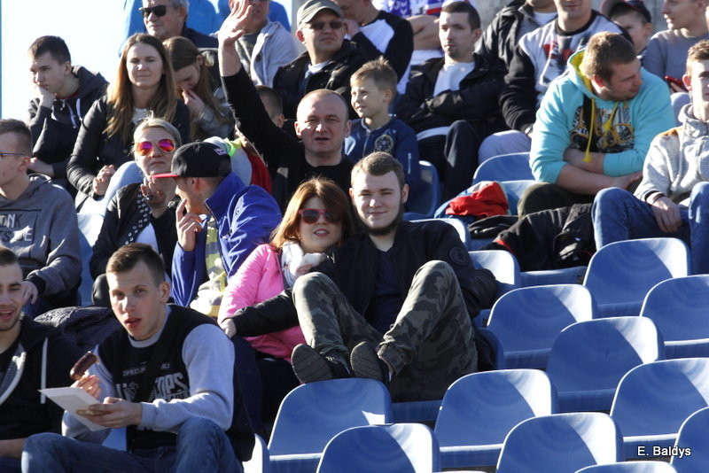 Kibice na sparingu z Grudziądzem (dużo zdjęć)