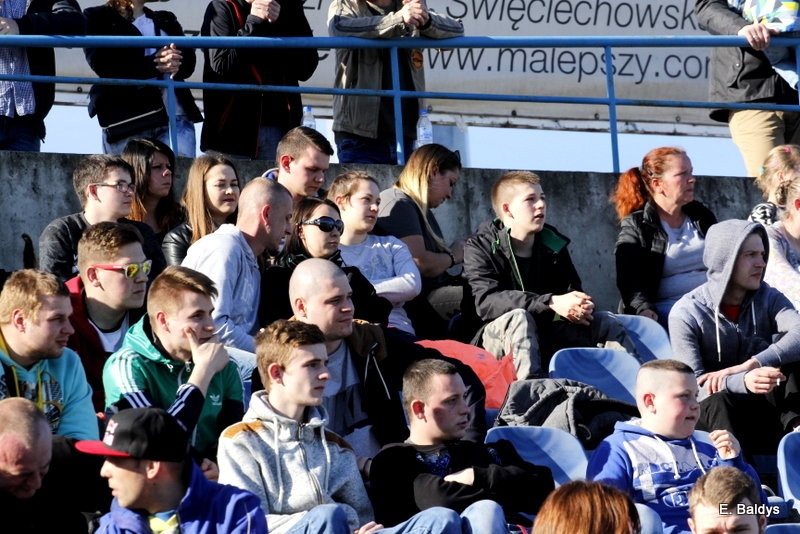 Kibice na sparingu z Grudziądzem (dużo zdjęć)