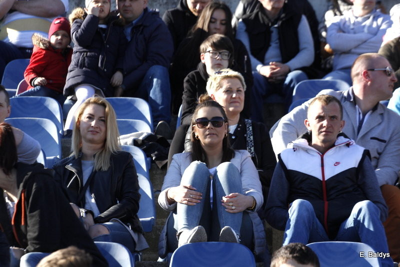 Kibice na sparingu z Grudziądzem (dużo zdjęć)
