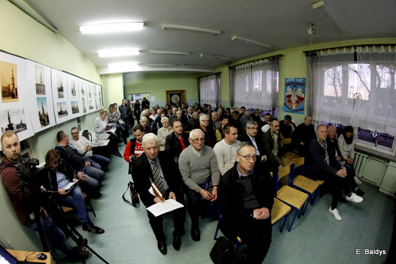 Miasto chce przejąć zbiornik w Zaborowie (zdjęcia)