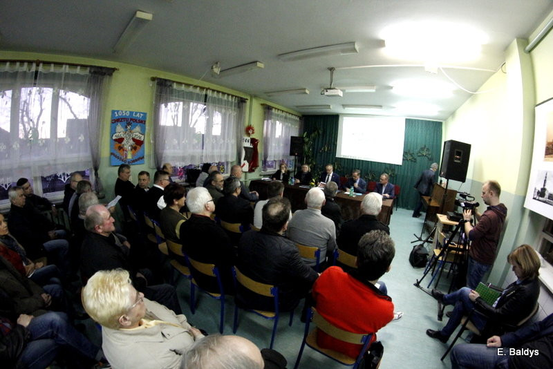 Miasto chce przejąć zbiornik w Zaborowie (zdjęcia)