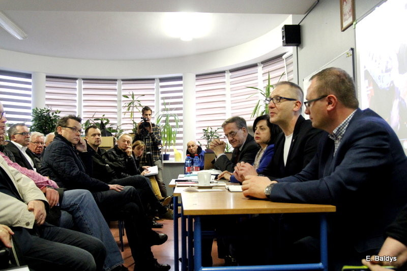 Inwestycje na Gronowie. Nowy skwer (zdjęcia)