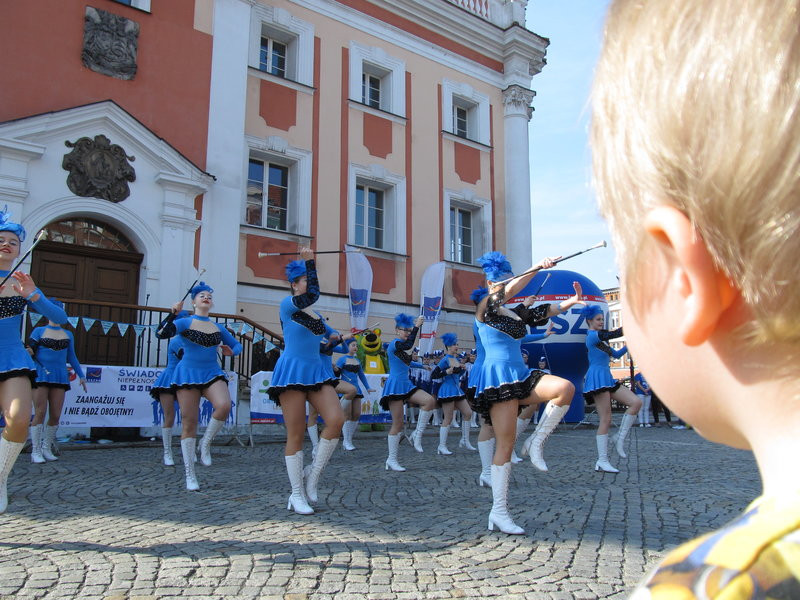 Niebieski dzień dla autyzmu (zdjęcia)