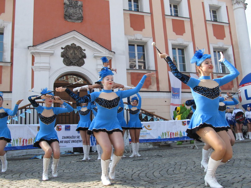 Niebieski dzień dla autyzmu (zdjęcia)
