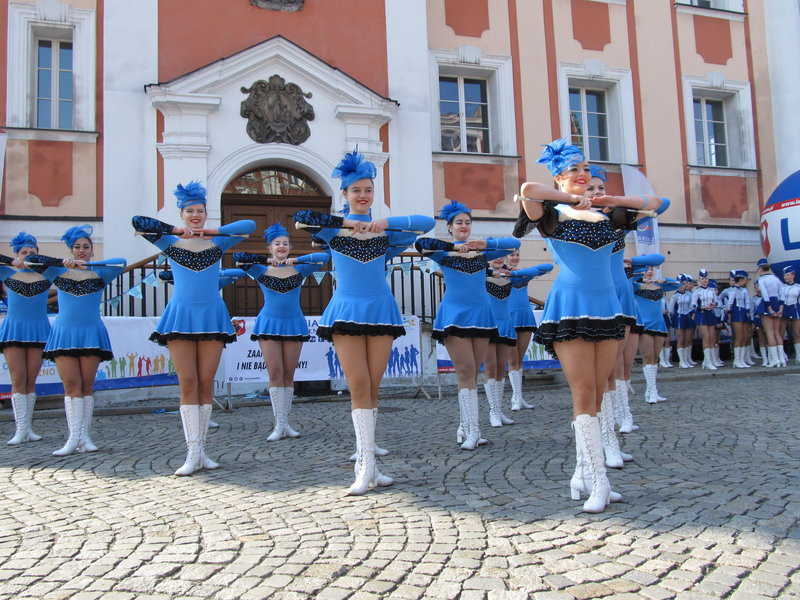 Niebieski dzień dla autyzmu (zdjęcia)