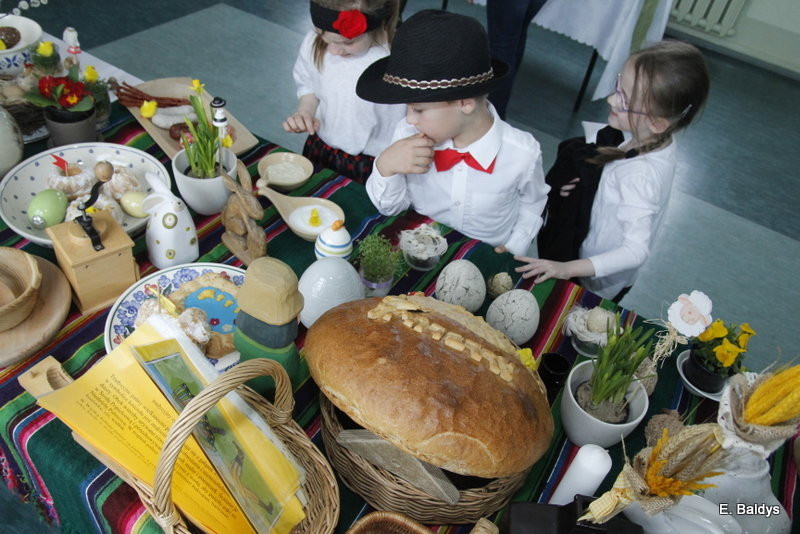 Wielkanoc zawitała już do SP 12 (zdjęcia)