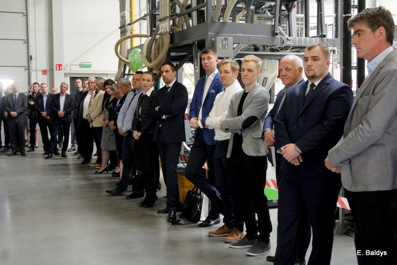 Nowa fabryka otwarta (zdjęcia)