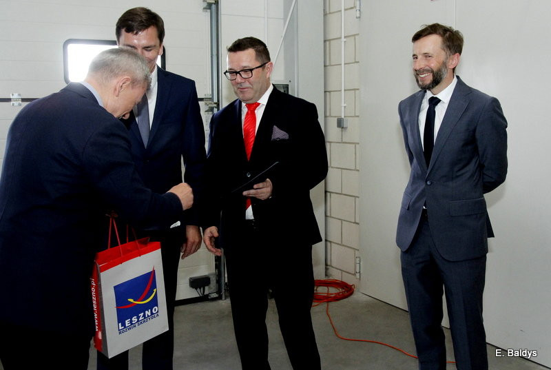 Nowa fabryka otwarta (zdjęcia)