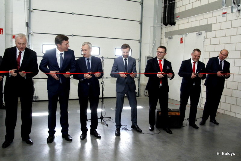 Nowa fabryka otwarta (zdjęcia)