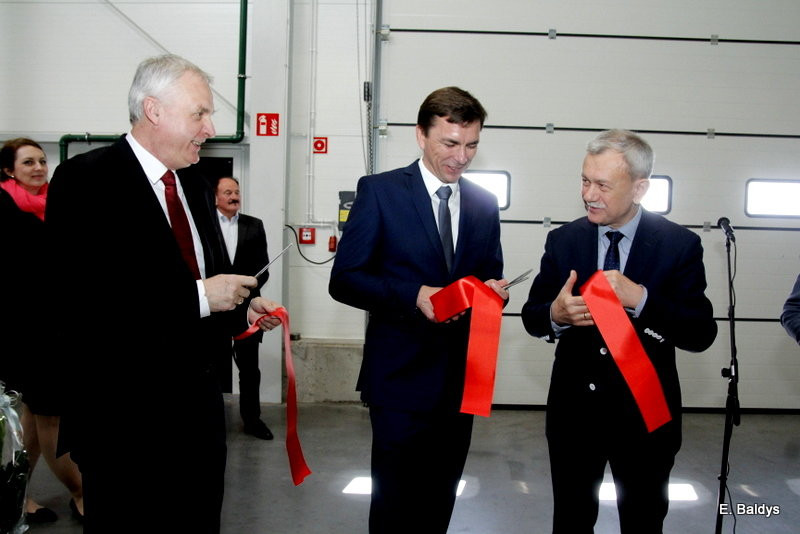 Nowa fabryka otwarta (zdjęcia)