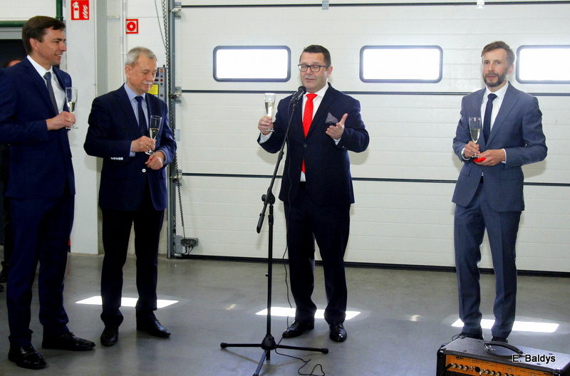 Nowa fabryka otwarta (zdjęcia)