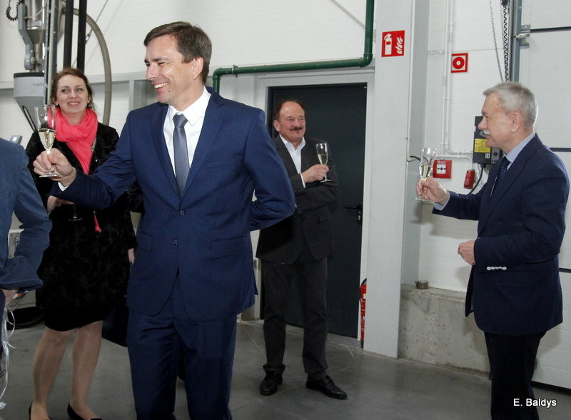 Nowa fabryka otwarta (zdjęcia)