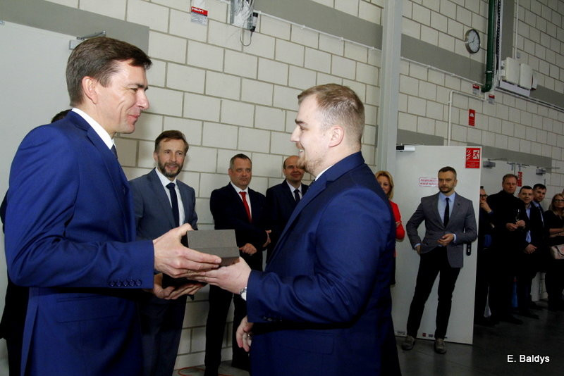 Nowa fabryka otwarta (zdjęcia)