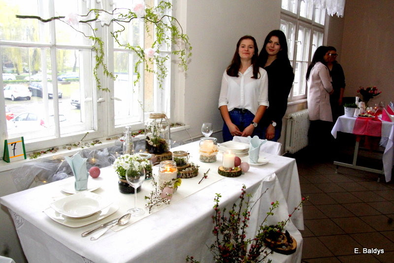 Jak piękne nakryć stół (zdjęcia)