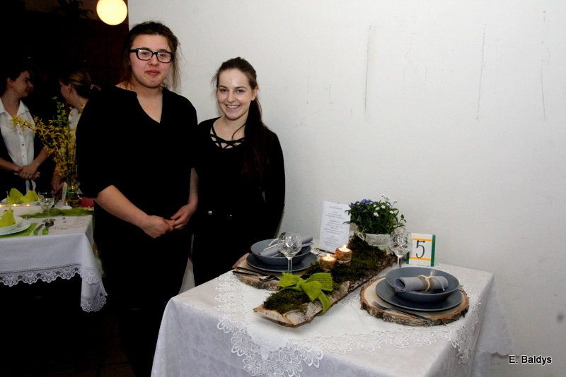 Jak piękne nakryć stół (zdjęcia)