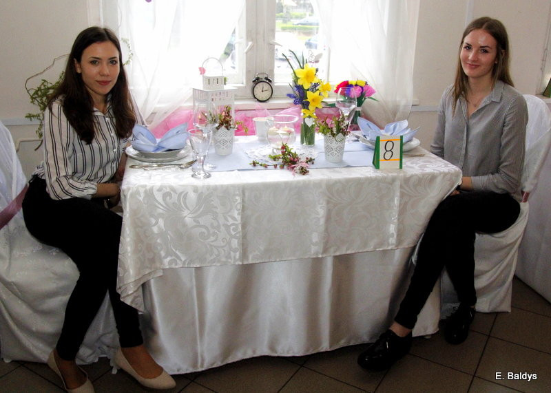 Jak piękne nakryć stół (zdjęcia)