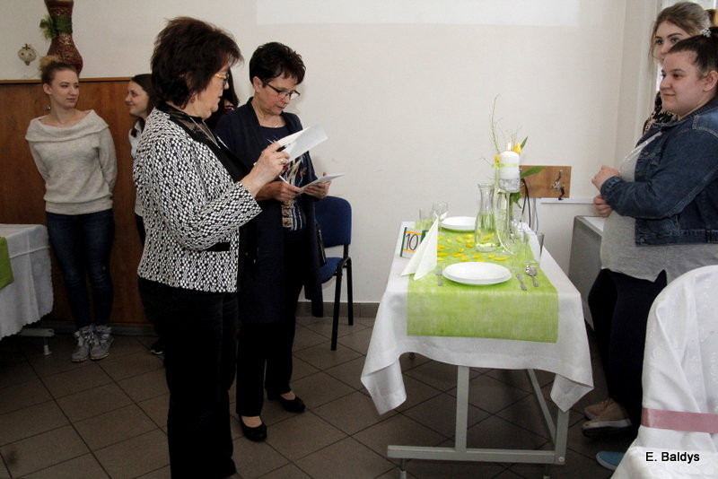 Jak piękne nakryć stół (zdjęcia)