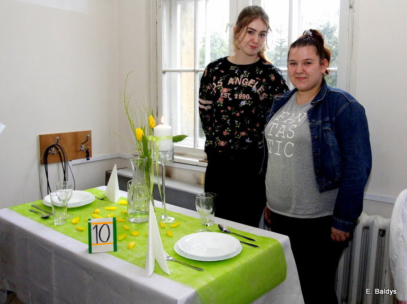 Jak piękne nakryć stół (zdjęcia)