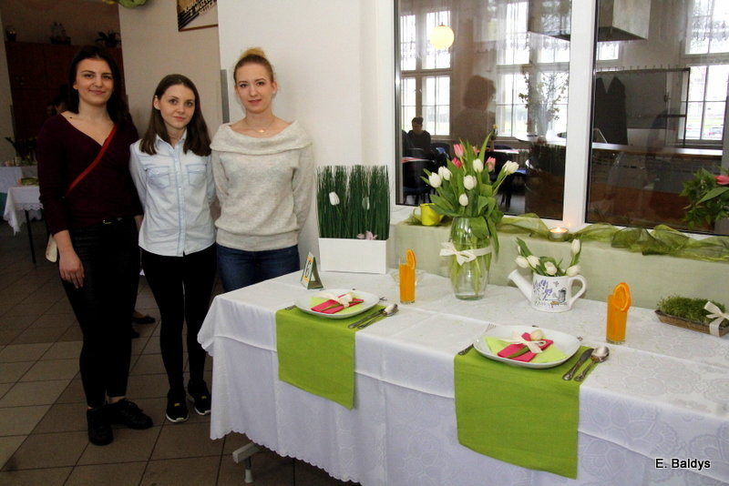 Jak piękne nakryć stół (zdjęcia)