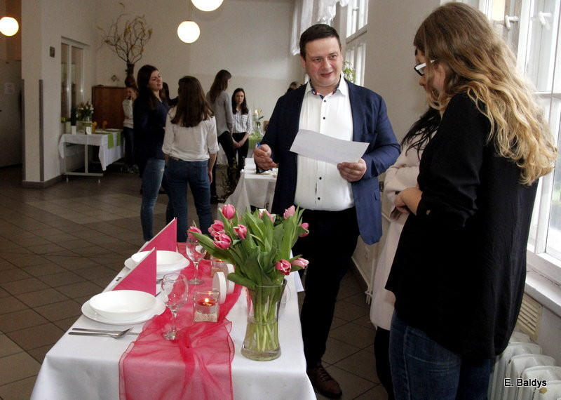 Jak piękne nakryć stół (zdjęcia)