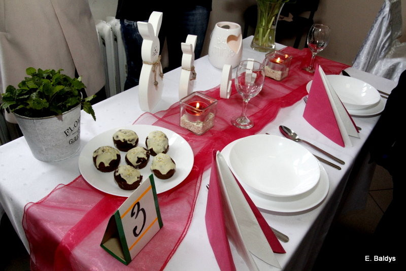 Jak piękne nakryć stół (zdjęcia)