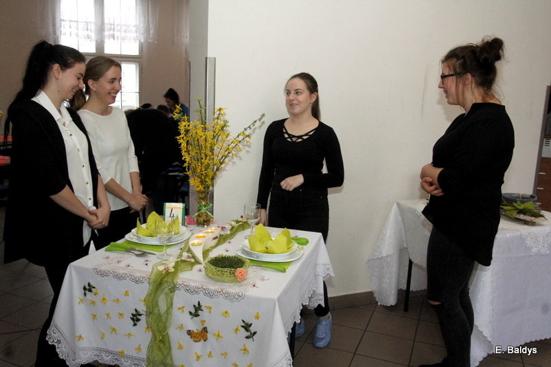 Jak piękne nakryć stół (zdjęcia)