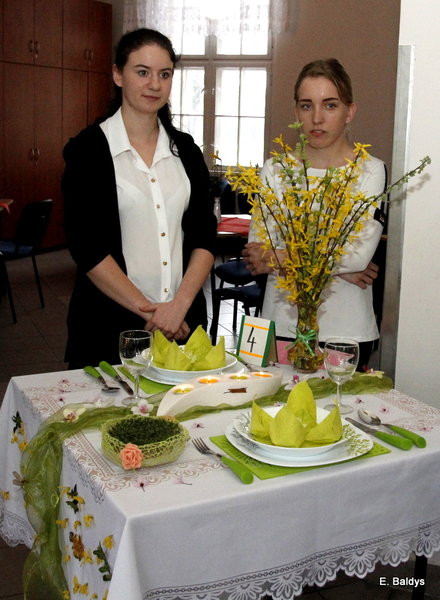 Jak piękne nakryć stół (zdjęcia)