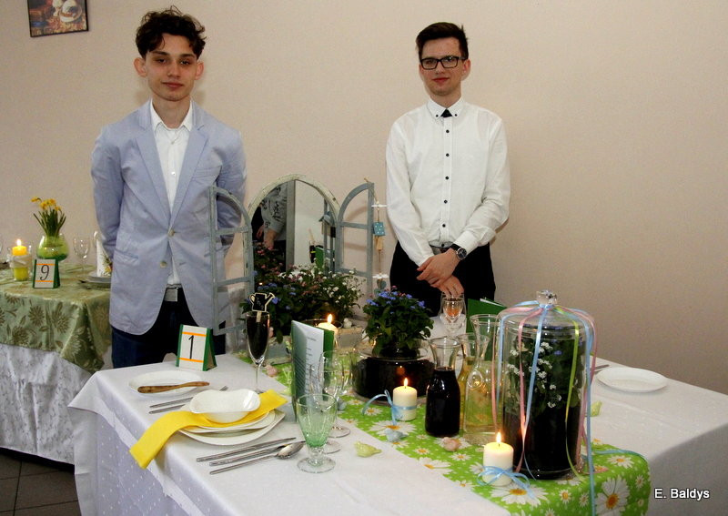 Jak piękne nakryć stół (zdjęcia)