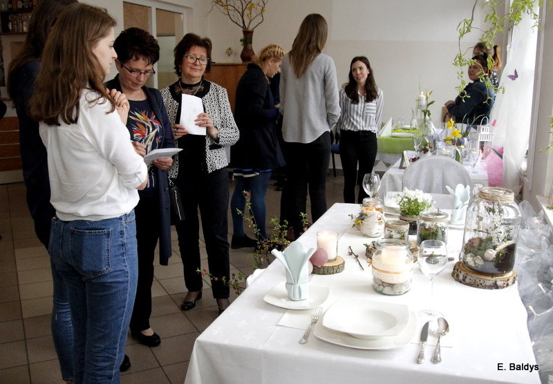 Jak piękne nakryć stół (zdjęcia)