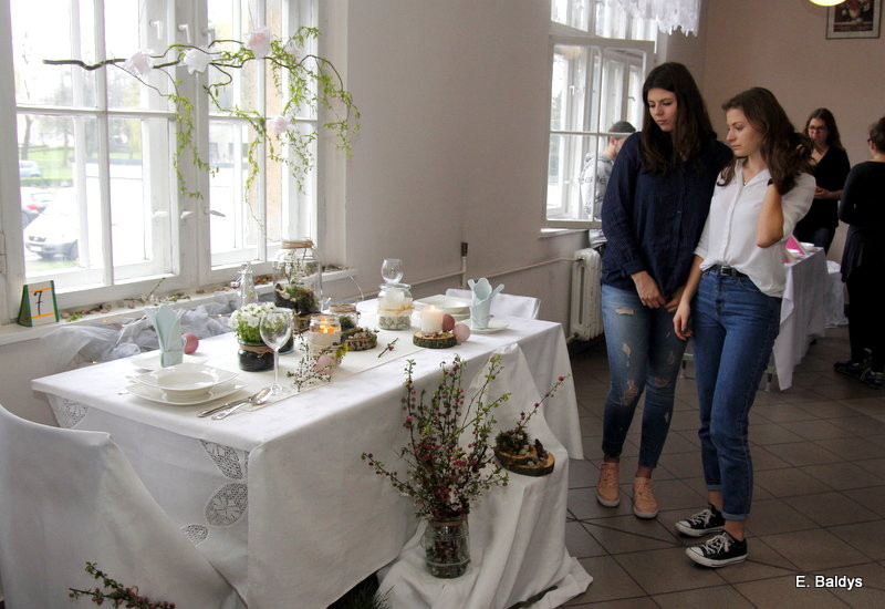 Jak piękne nakryć stół (zdjęcia)