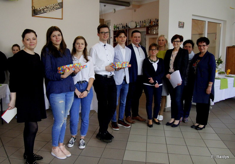 Jak piękne nakryć stół (zdjęcia)