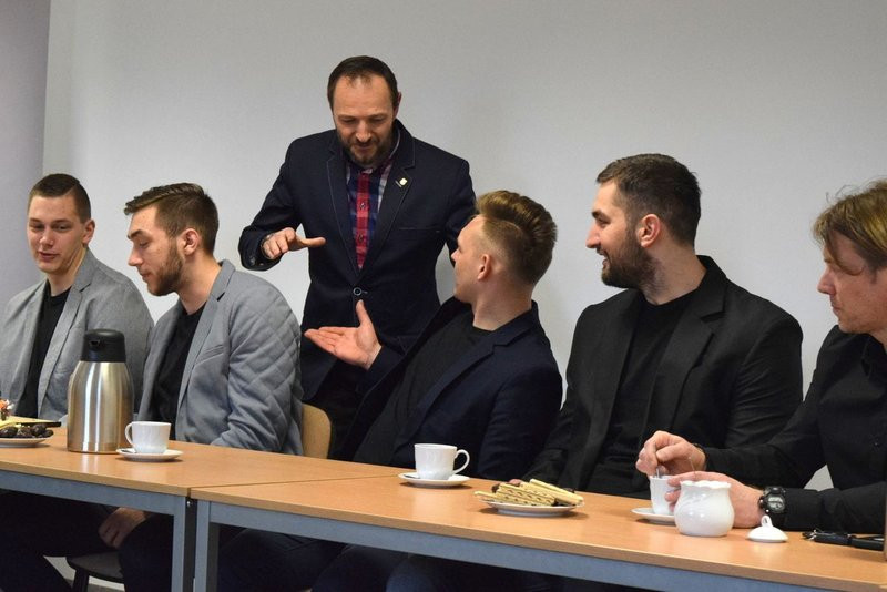 Gratulacje dla siatkarzy (zdjęcia)