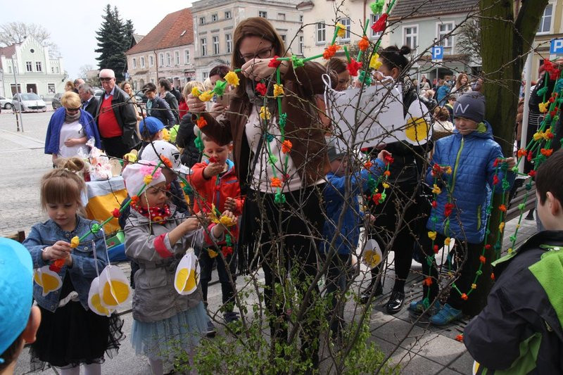 Wielkanocny jarmark w Rydzynie (zdjęcia)
